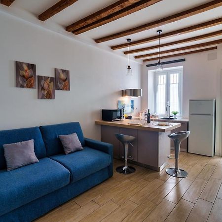 Ambrogio'S Nest - Modern Close To Cadorna Station 米兰 外观 照片